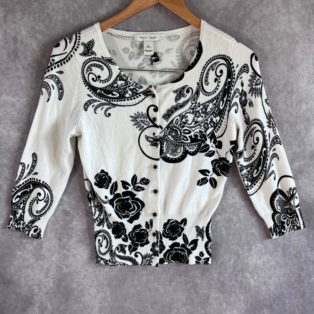 White House Black Market Cardigan Women XS White Black Paisley Floral 3/4 Sleeve